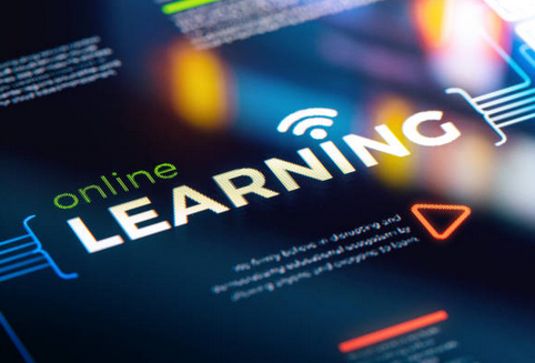 Imagem de um tela com a mensagem online learning - que significa aprendizado online